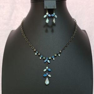 Avon Blue Green Faux Opal Antique Gold Jewelry Set